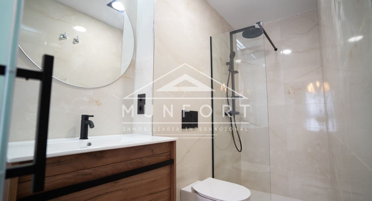 3 slaapkamer Halfvrijstaande villa te koop in Orihuela met zwembad - € 355.000 (Ref: 9343481)