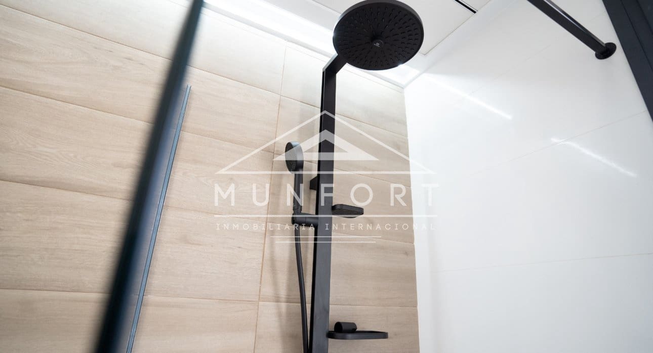 3 slaapkamer Halfvrijstaande villa te koop in Orihuela met zwembad - € 355.000 (Ref: 9343481)