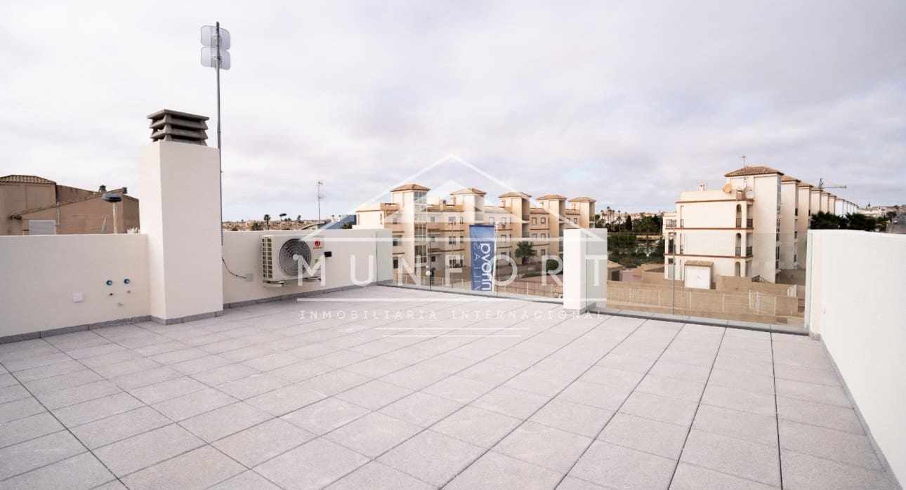 3 slaapkamer Halfvrijstaande villa te koop in Orihuela met zwembad - € 355.000 (Ref: 9343481)