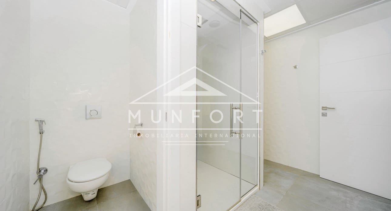 3 camera da letto Villa in vendita in Torrevieja con piscina - 1.280.000 € (Rif: 9345565)