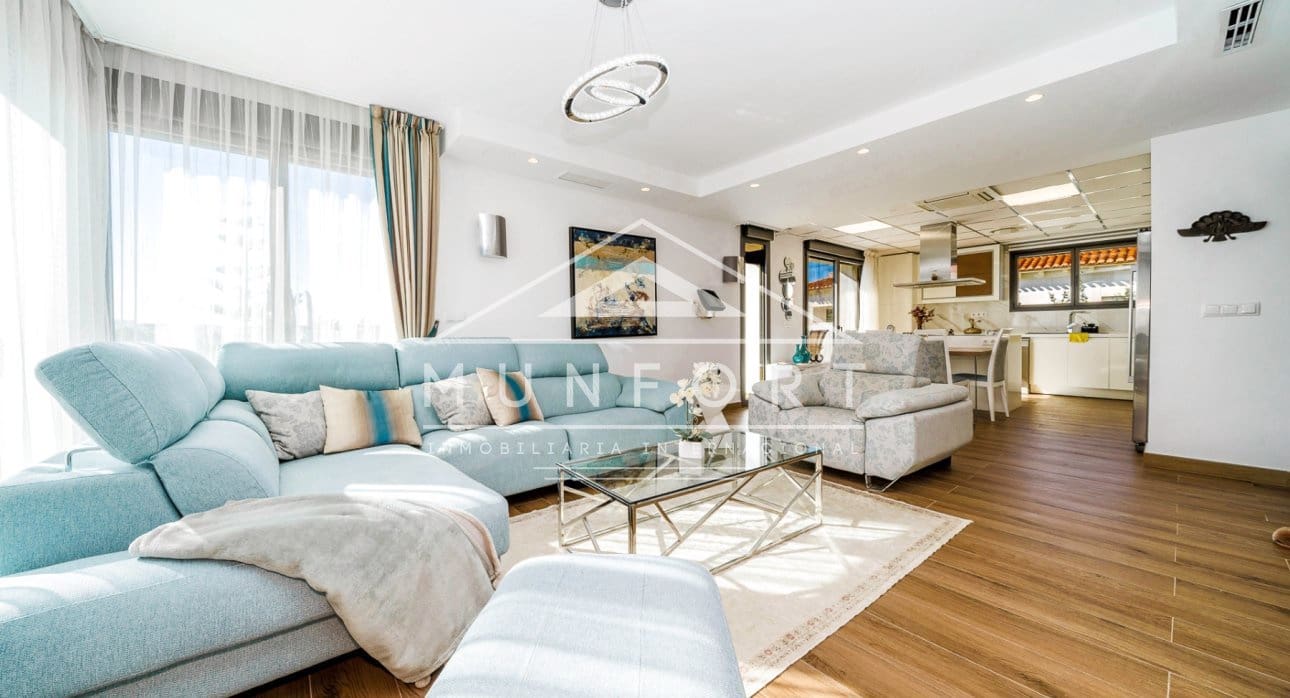 3 camera da letto Villa in vendita in Torrevieja con piscina - 1.280.000 € (Rif: 9345565)