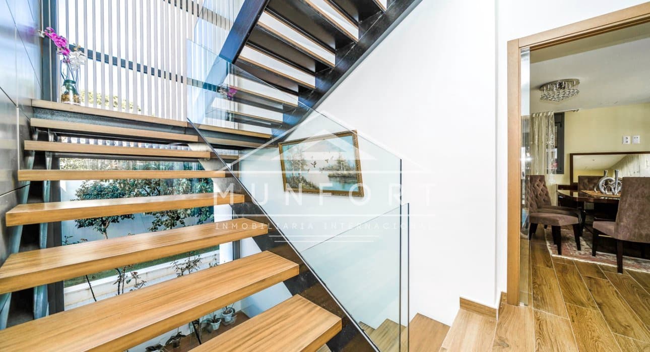 3 camera da letto Villa in vendita in Torrevieja con piscina - 1.280.000 € (Rif: 9345565)