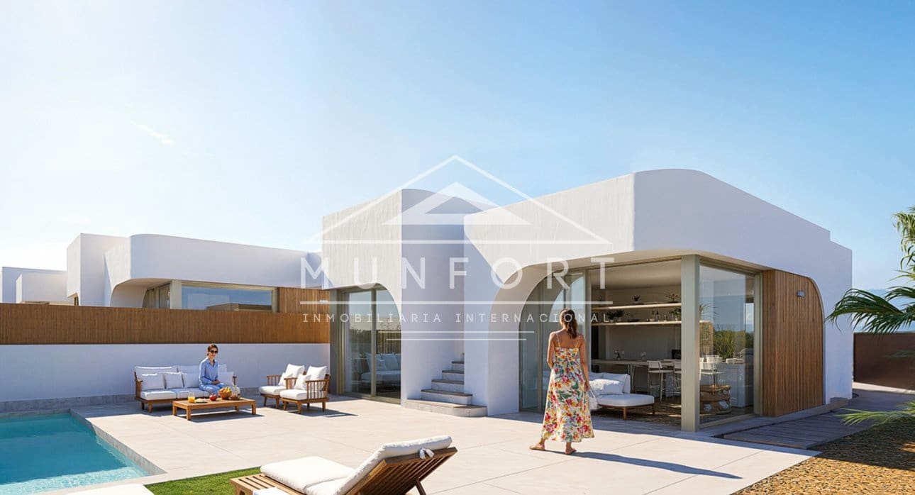 3 bedroom Apartment for sale in Los Alcazares with pool - € 329,900 (Ref: 9349813)