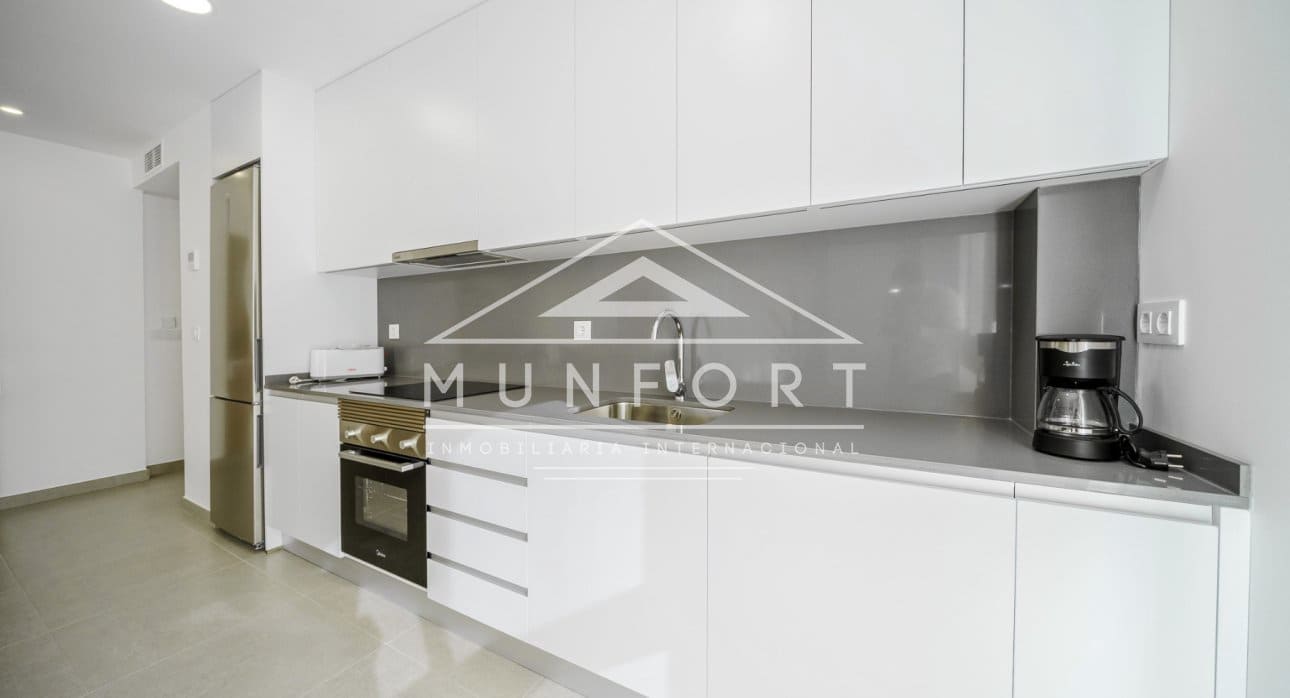 3 slaapkamer Appartement te koop in La Manga del Mar Menor met zwembad - € 240.052 (Ref: 9350046)