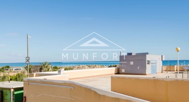 3 slaapkamer Appartement te koop in La Manga del Mar Menor met zwembad - € 240.052 (Ref: 9350046)