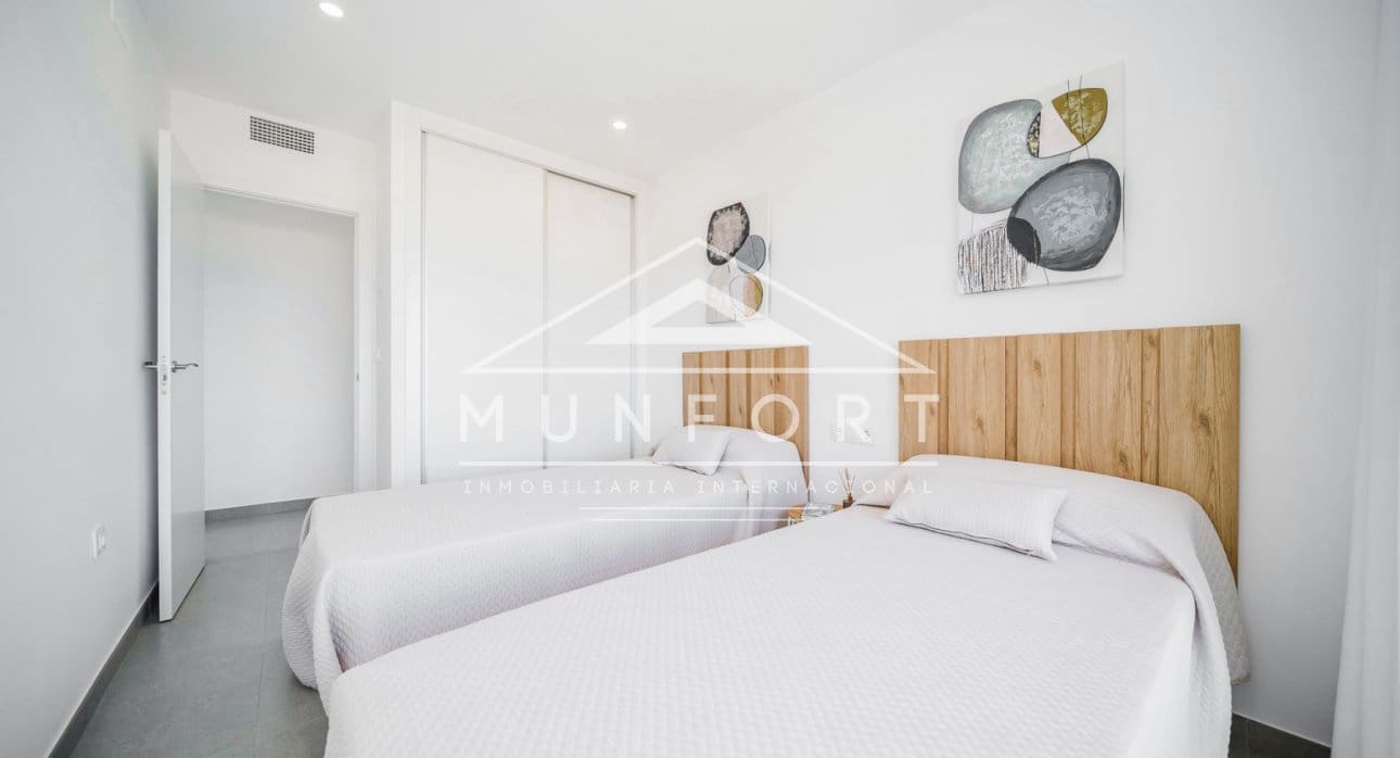 3 slaapkamer Appartement te koop in La Manga del Mar Menor met zwembad - € 240.052 (Ref: 9350046)