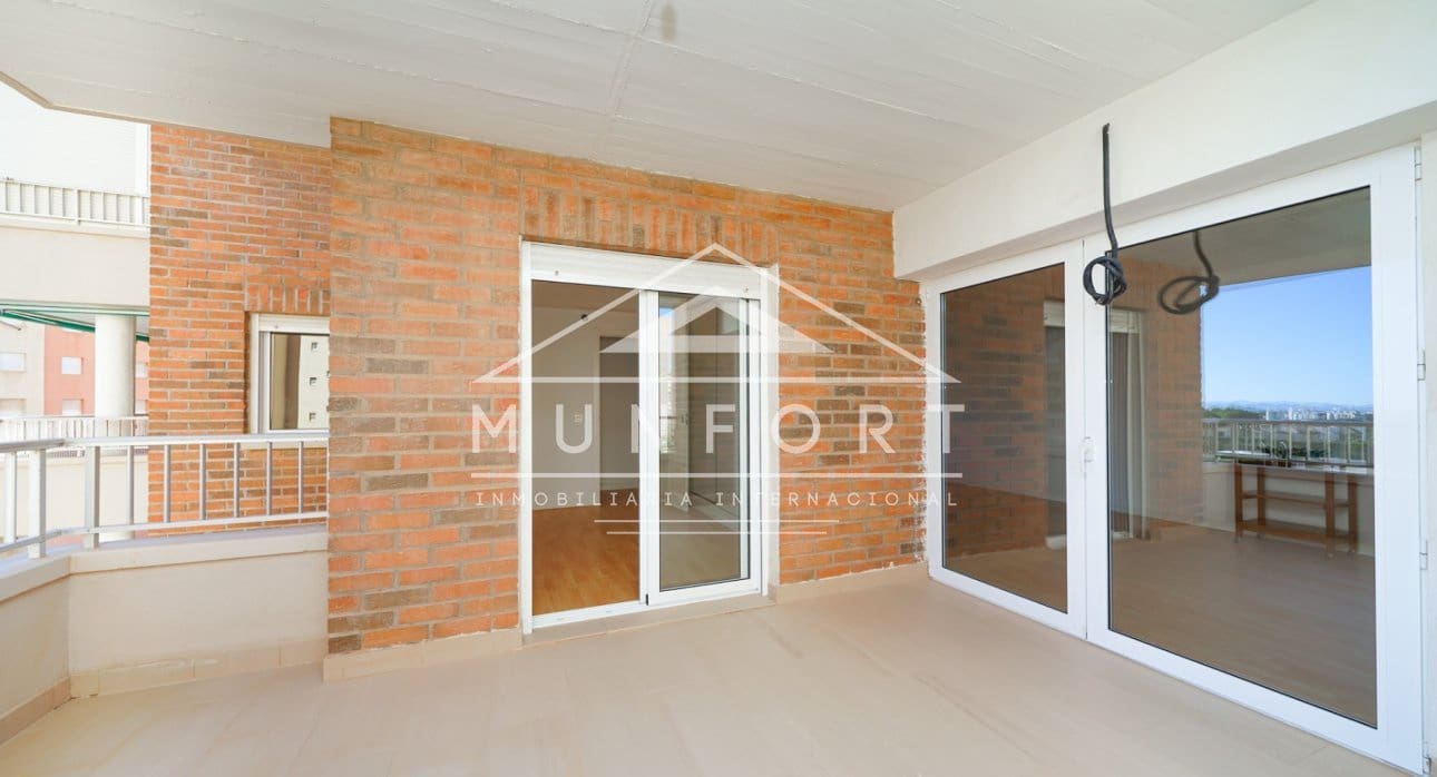 2 slaapkamer Appartement te koop in Dehesa de Campoamor met zwembad - € 275.000 (Ref: 9352840)