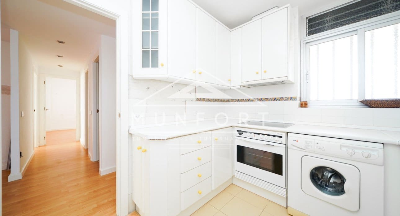 2 slaapkamer Appartement te koop in Dehesa de Campoamor met zwembad - € 275.000 (Ref: 9352840)