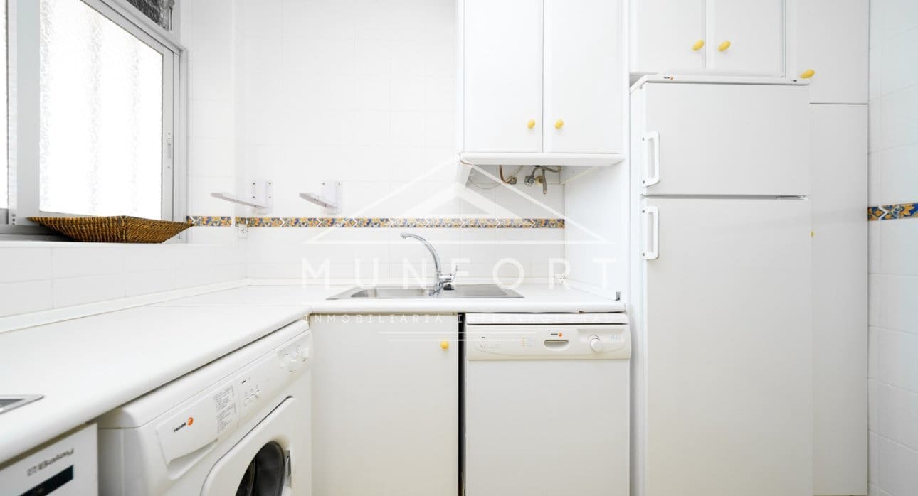 2 slaapkamer Appartement te koop in Dehesa de Campoamor met zwembad - € 275.000 (Ref: 9352840)