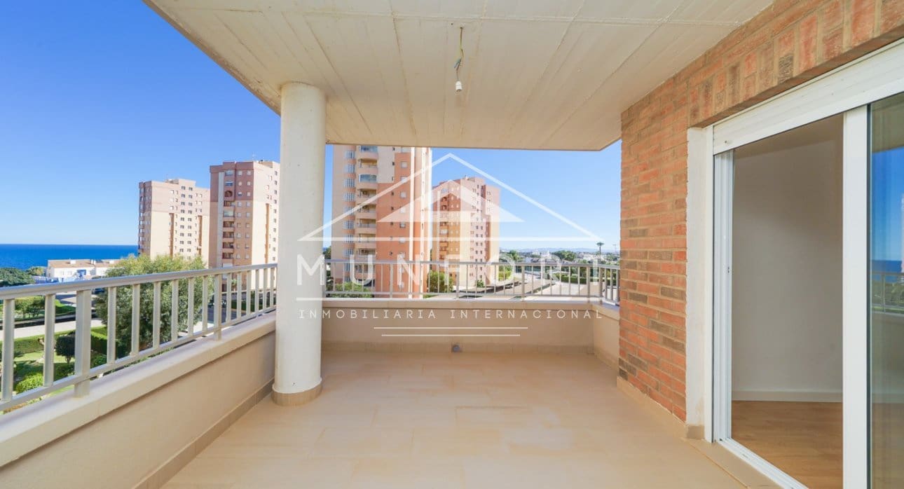 2 slaapkamer Appartement te koop in Dehesa de Campoamor met zwembad - € 275.000 (Ref: 9352840)