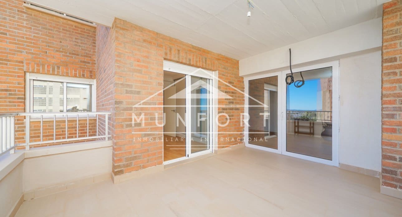 2 slaapkamer Appartement te koop in Dehesa de Campoamor met zwembad - € 275.000 (Ref: 9352840)