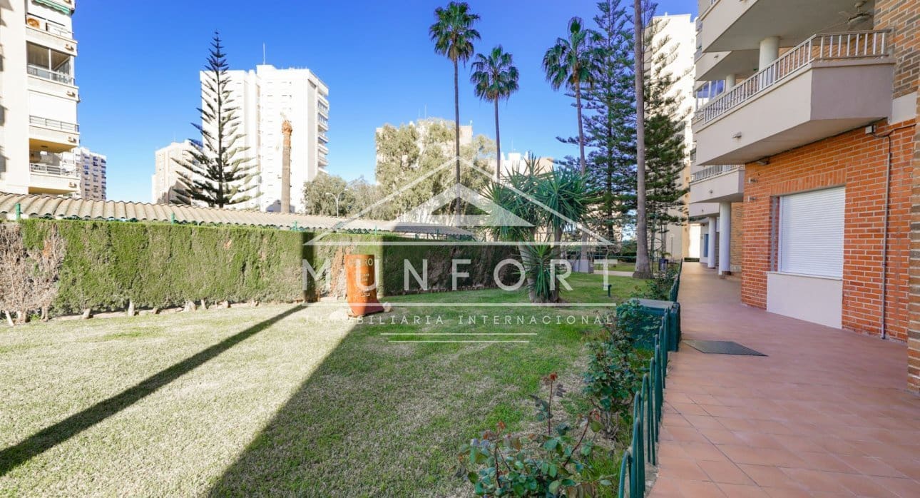 2 slaapkamer Appartement te koop in Dehesa de Campoamor met zwembad - € 275.000 (Ref: 9352840)
