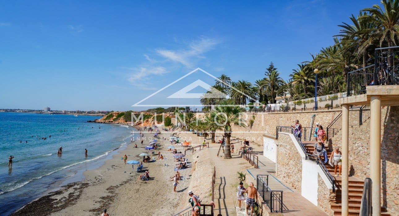 2 slaapkamer Appartement te koop in Orihuela Costa - € 259.000 (Ref: 9352912)