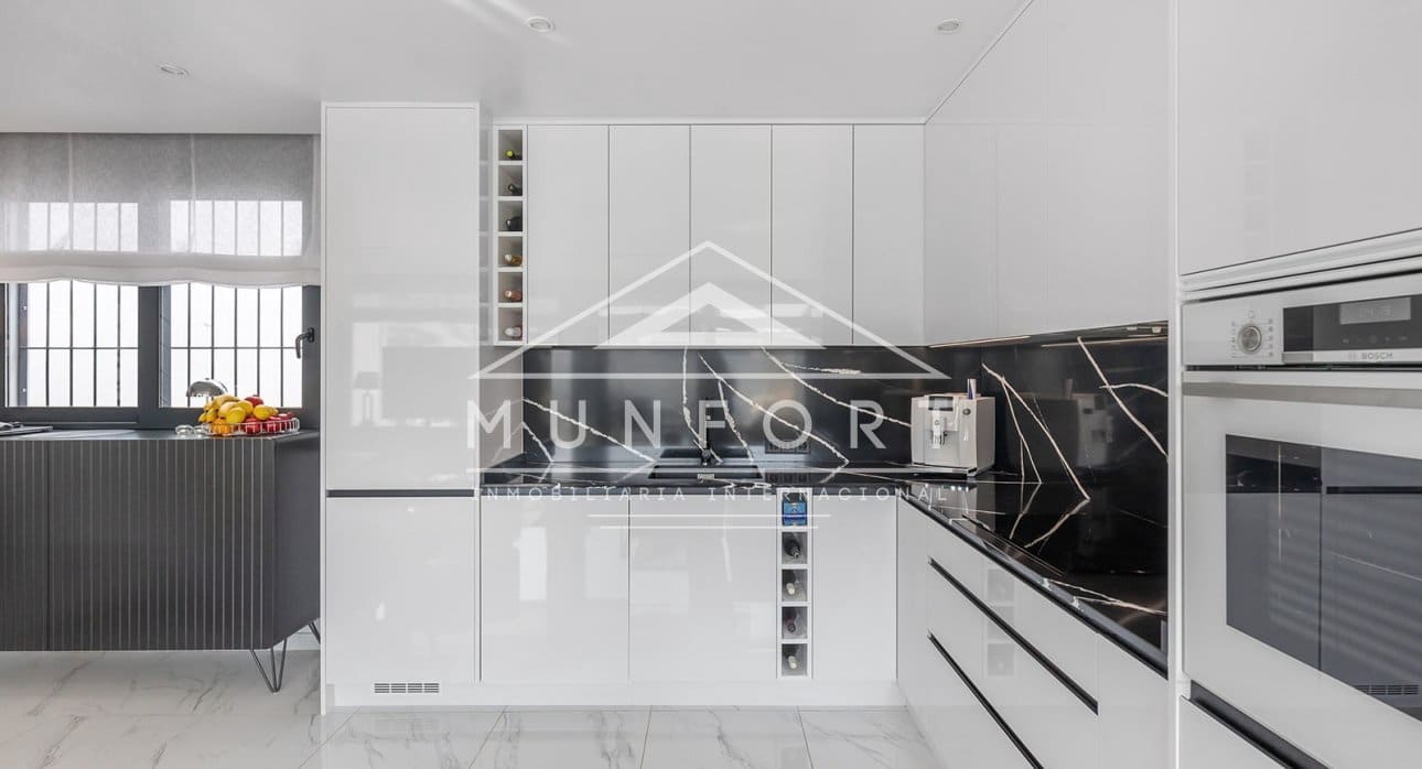 3 bedroom Villa for sale in San Miguel de Salinas with pool - € 529,900 (Ref: 9353793)