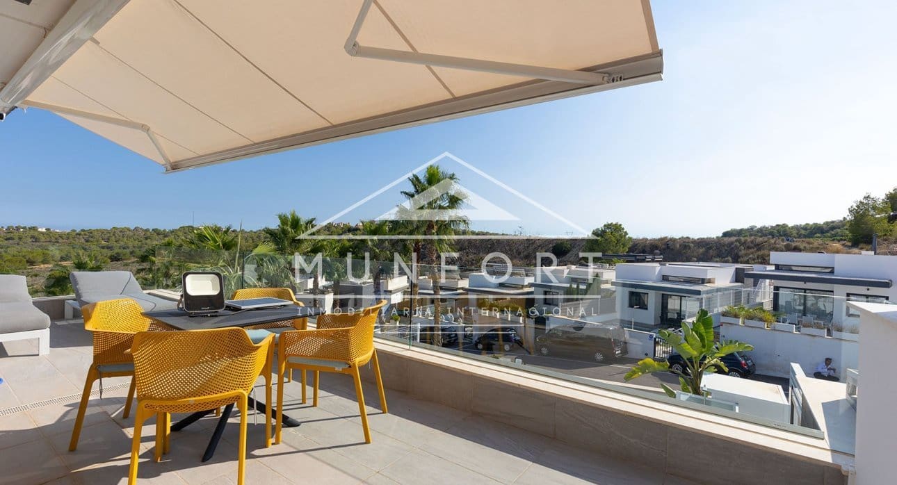 3 bedroom Villa for sale in San Miguel de Salinas with pool - € 529,900 (Ref: 9353793)