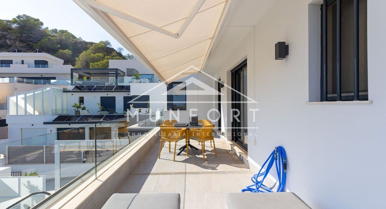 3 bedroom Villa for sale in San Miguel de Salinas with pool - € 529,900 (Ref: 9353793)