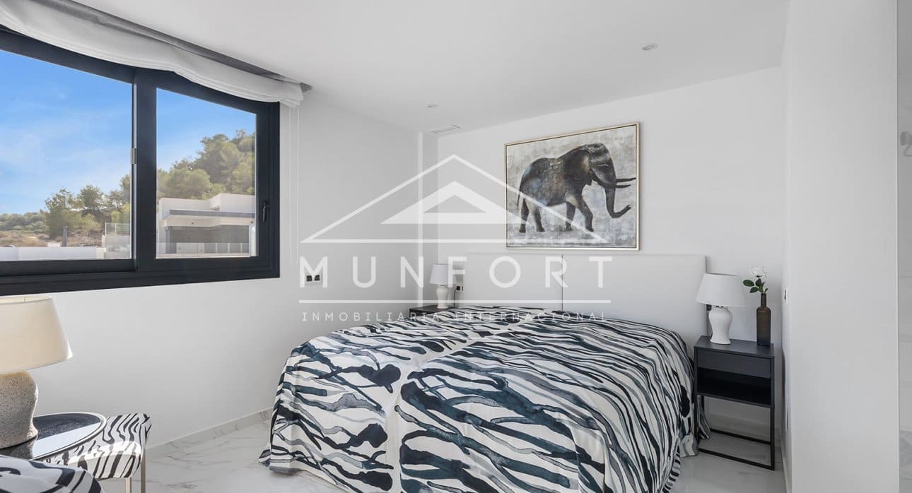 3 bedroom Villa for sale in San Miguel de Salinas with pool - € 529,900 (Ref: 9353793)