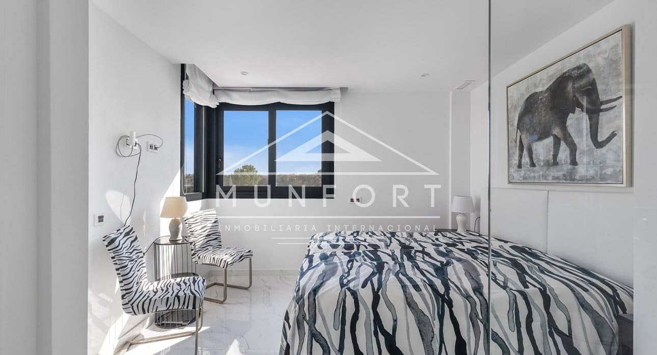 3 bedroom Villa for sale in San Miguel de Salinas with pool - € 529,900 (Ref: 9353793)