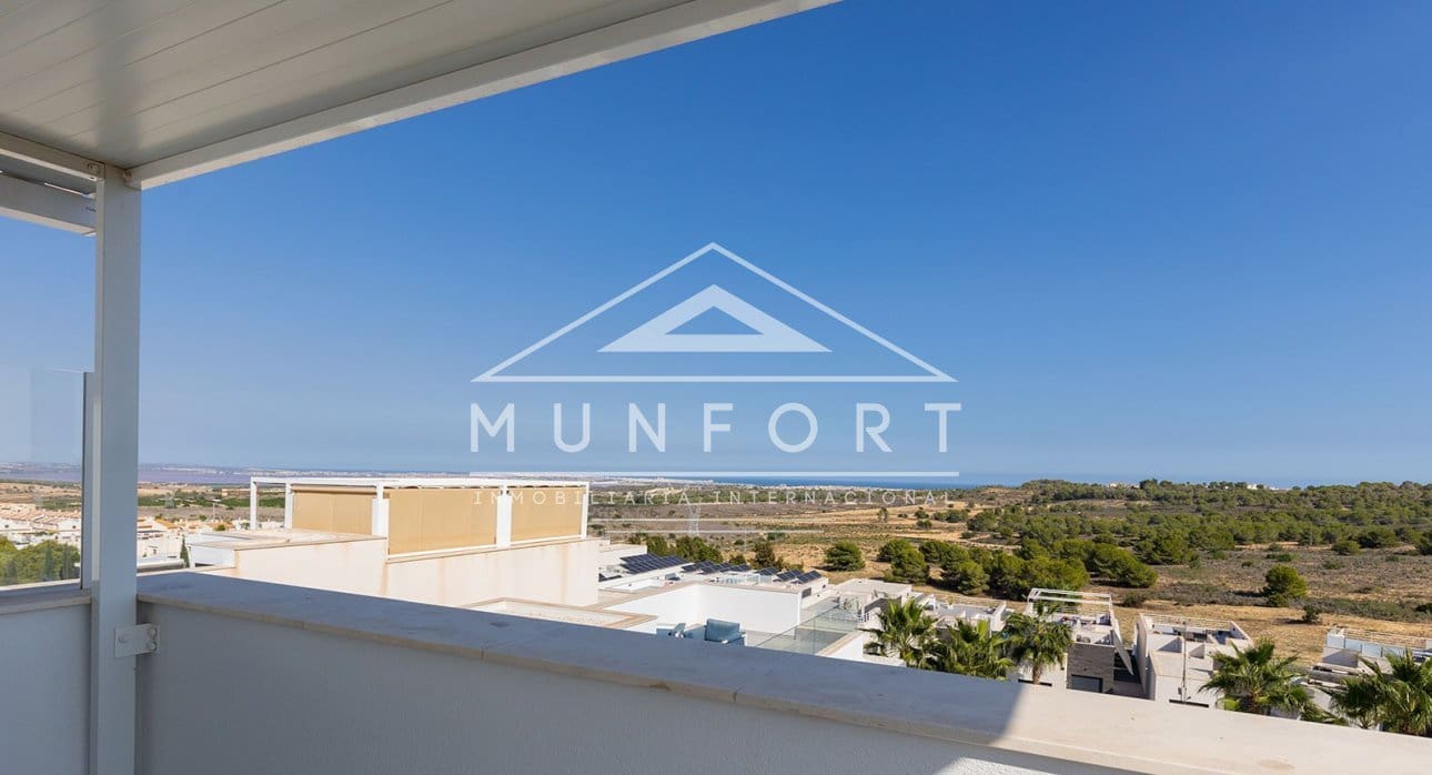 3 bedroom Villa for sale in San Miguel de Salinas with pool - € 529,900 (Ref: 9353793)