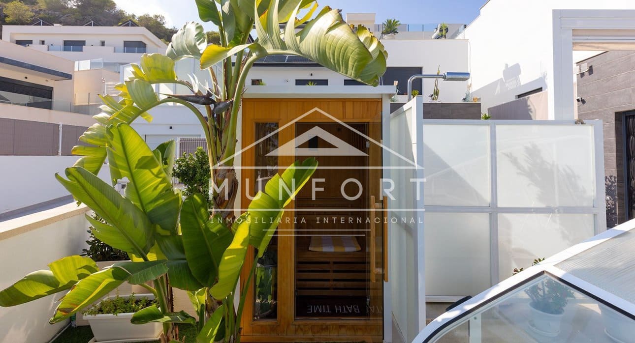 3 bedroom Villa for sale in San Miguel de Salinas with pool - € 529,900 (Ref: 9353793)