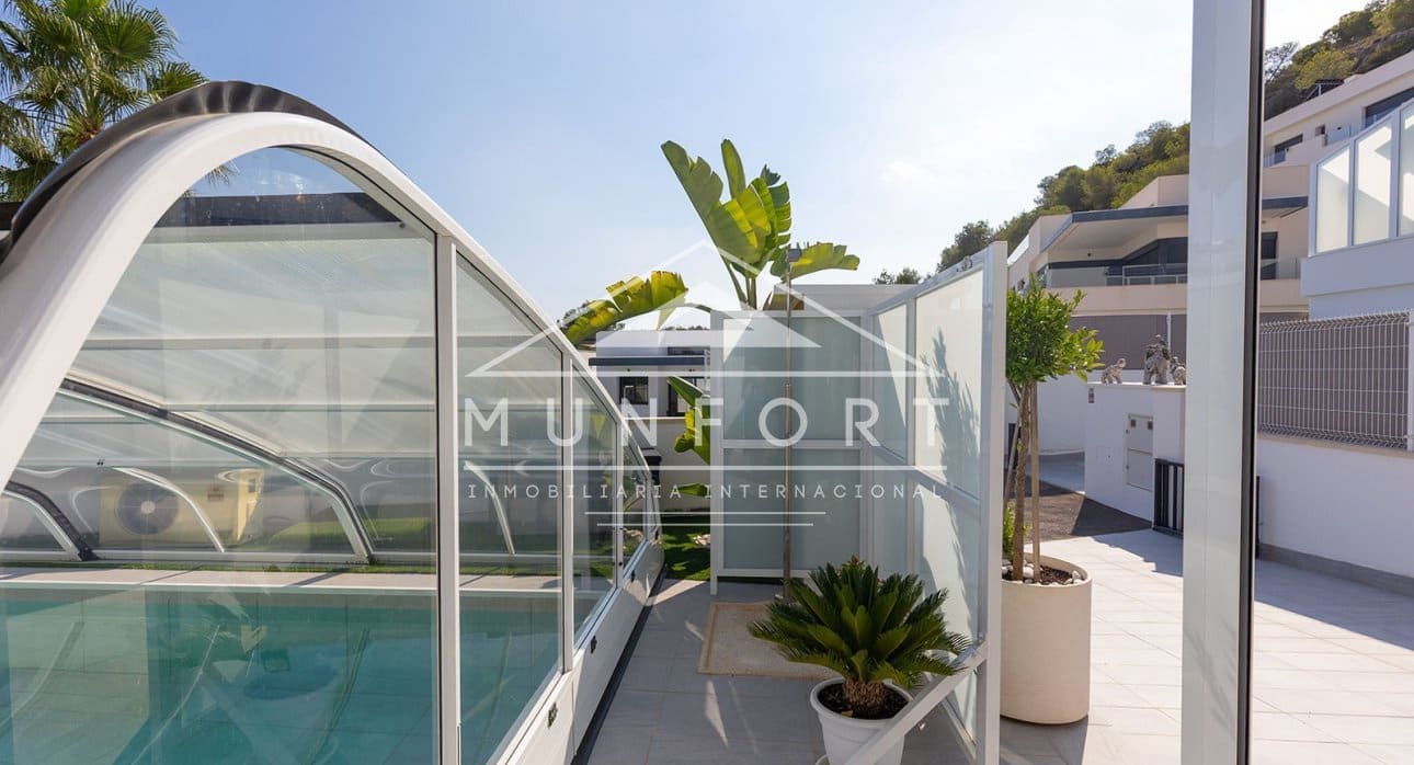 3 bedroom Villa for sale in San Miguel de Salinas with pool - € 529,900 (Ref: 9353793)