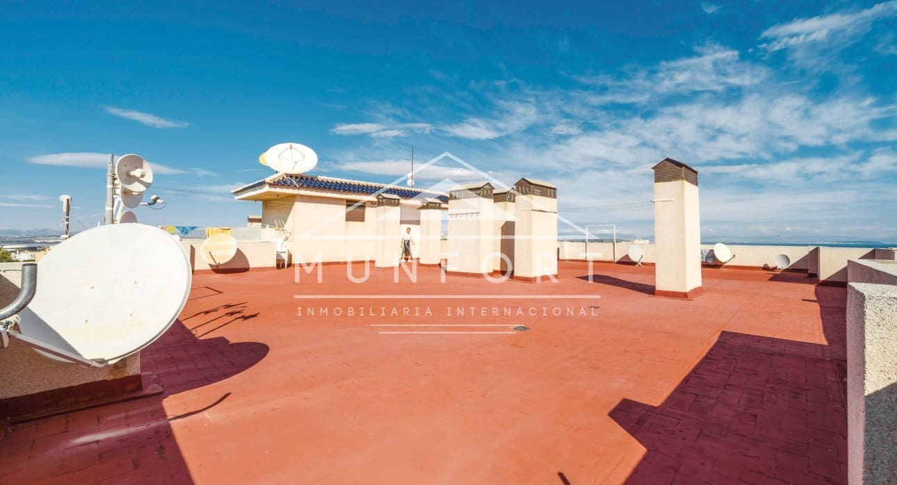 2 chambre Appartement à vendre à Torrevieja avec piscine - 199 000 € (Ref: 9354538)