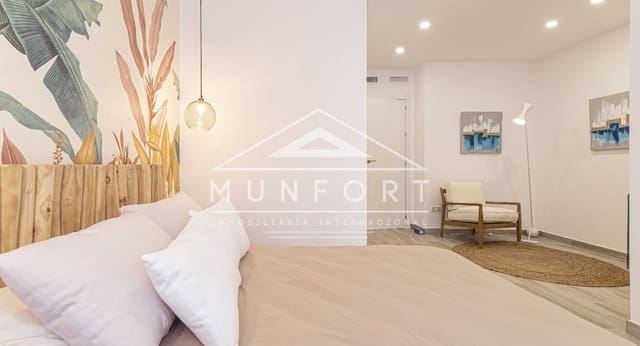 3 makuuhuone Omakotitalo myytävänä paikassa La Manga del Mar Menor mukana uima-altaan - 350 000 € (Ref: 9354539)