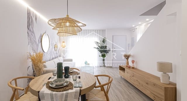 2 soverom Hus til salgs i La Manga del Mar Menor med svømmebasseng - € 270 631 (Ref: 9357432)