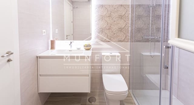 2 soverom Hus til salgs i La Manga del Mar Menor med svømmebasseng - € 270 631 (Ref: 9357432)