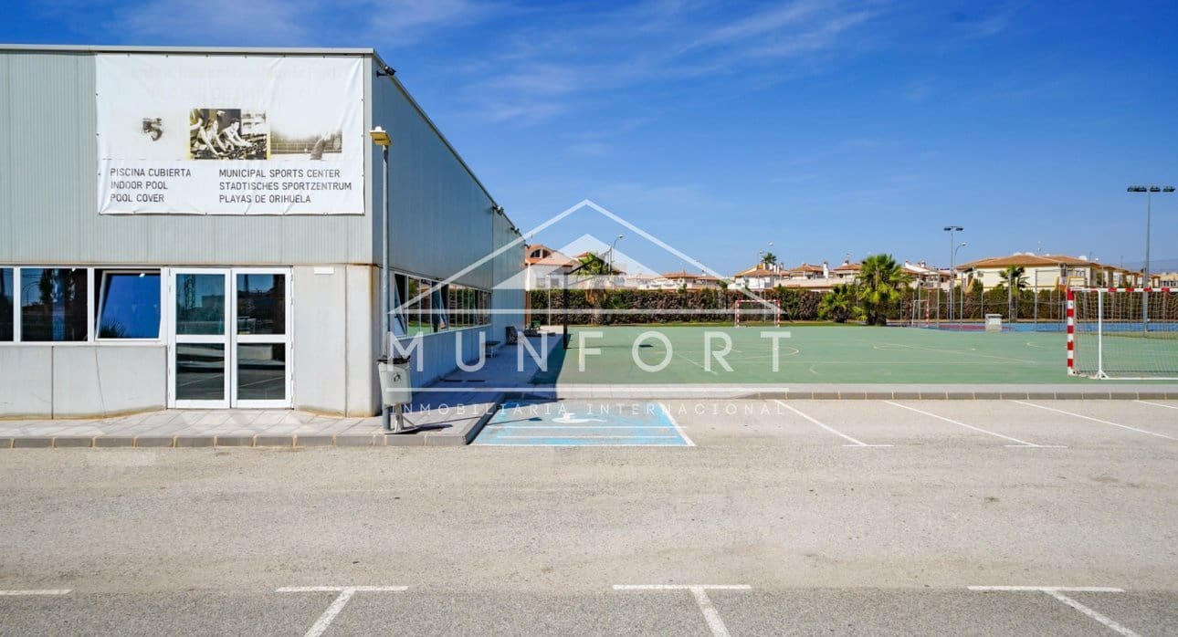 3 chambre Appartement à vendre à Orihuela Costa avec piscine - 379 900 € (Ref: 9357531)