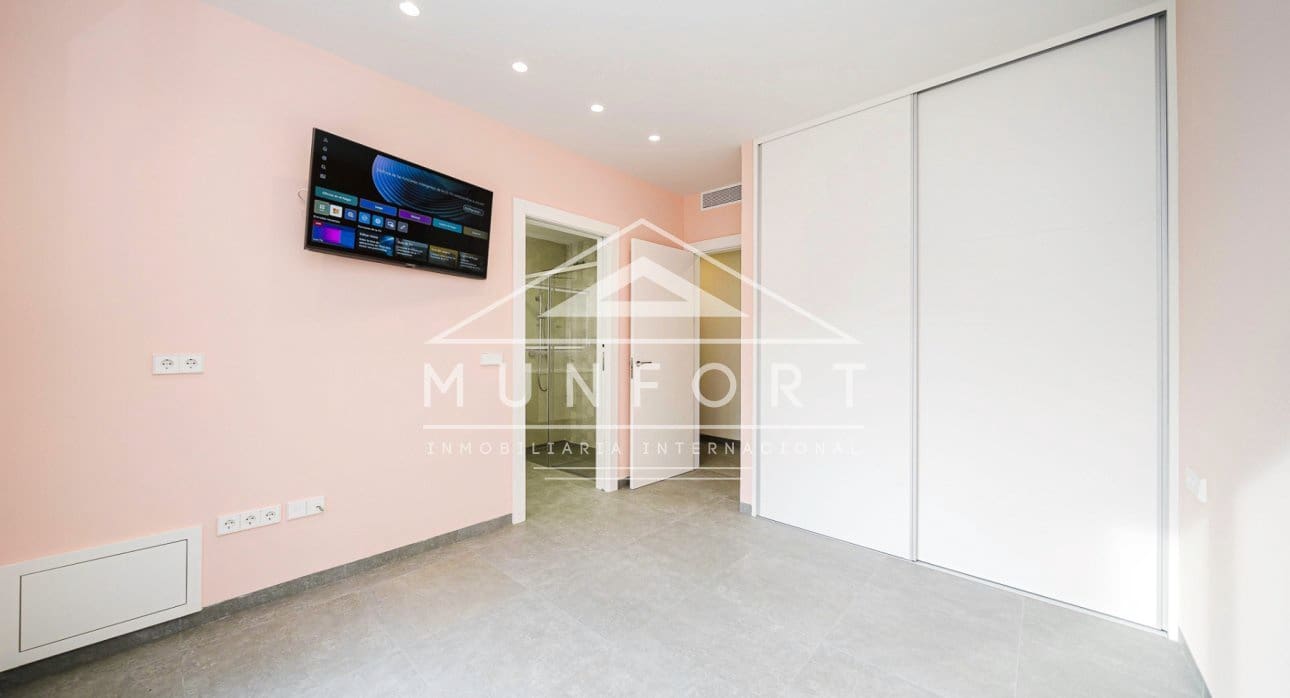 5 slaapkamer Villa te koop in Los Cuarteros met zwembad - € 1.300.000 (Ref: 9360283)