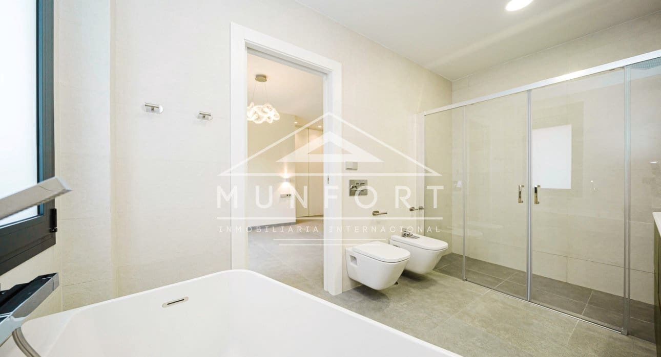 5 slaapkamer Villa te koop in Los Cuarteros met zwembad - € 1.300.000 (Ref: 9360283)