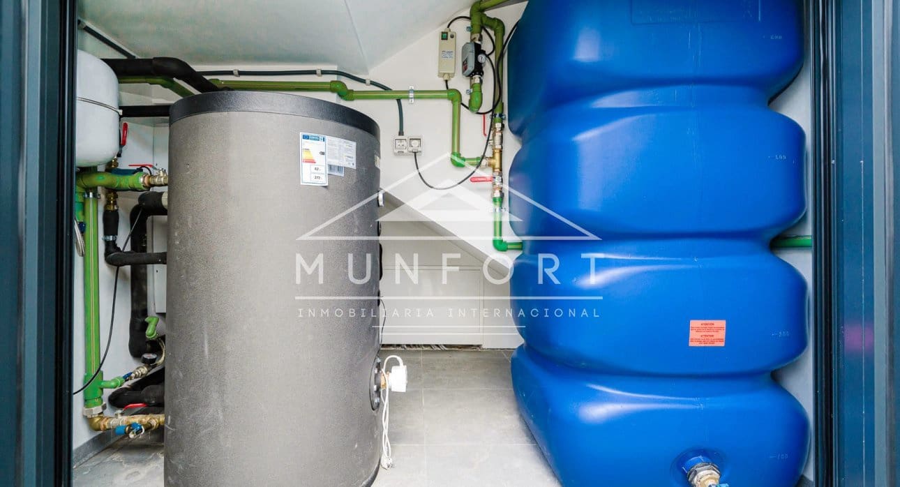 5 slaapkamer Villa te koop in Los Cuarteros met zwembad - € 1.300.000 (Ref: 9360283)