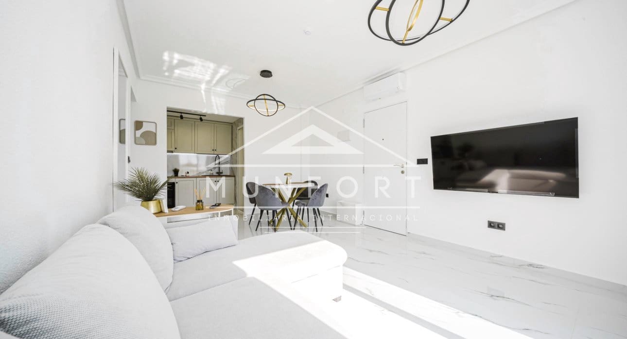 1 makuuhuone Huoneisto myytävänä paikassa Orihuela Costa mukana uima-altaan - 170 000 € (Ref: 9368964)