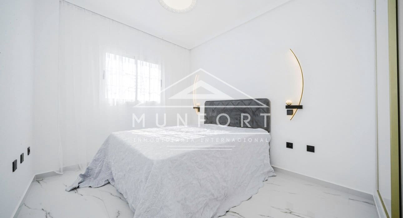 1 makuuhuone Huoneisto myytävänä paikassa Orihuela Costa mukana uima-altaan - 170 000 € (Ref: 9368964)