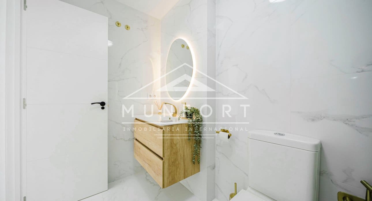 1 sypialnia Penthouse na sprzedaż w Orihuela Costa z basenem - 170 000 € (Ref: 9368965)