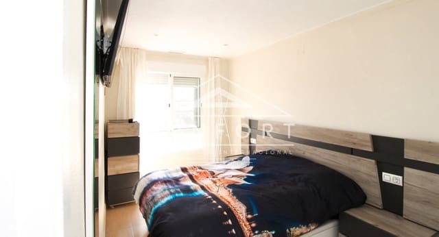 3 makuuhuone Huoneisto myytävänä paikassa San Pedro del Pinatar ciudad, San Pedro del Pinatar mukana uima-altaan - 199 900 € (Ref: 9370341)