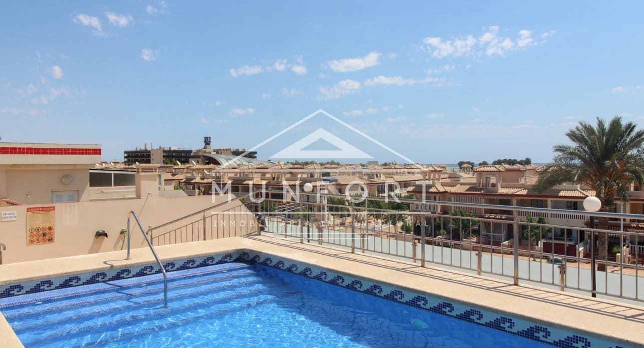 3 makuuhuone Huoneisto myytävänä paikassa San Pedro del Pinatar mukana uima-altaan - 199 900 € (Ref: 9370341)