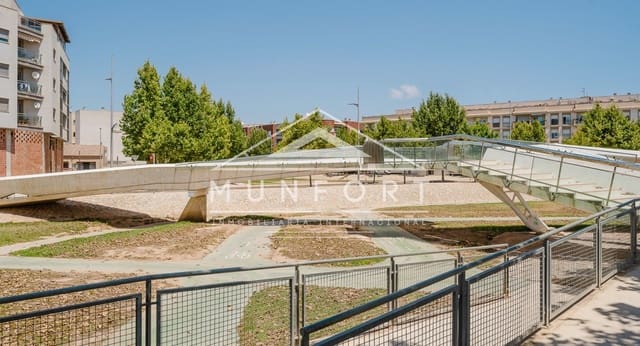 Commercial for sale in Pilar de la Horadada ciudad, Pilar de la Horadada - € 65,000 (Ref: 9371226)