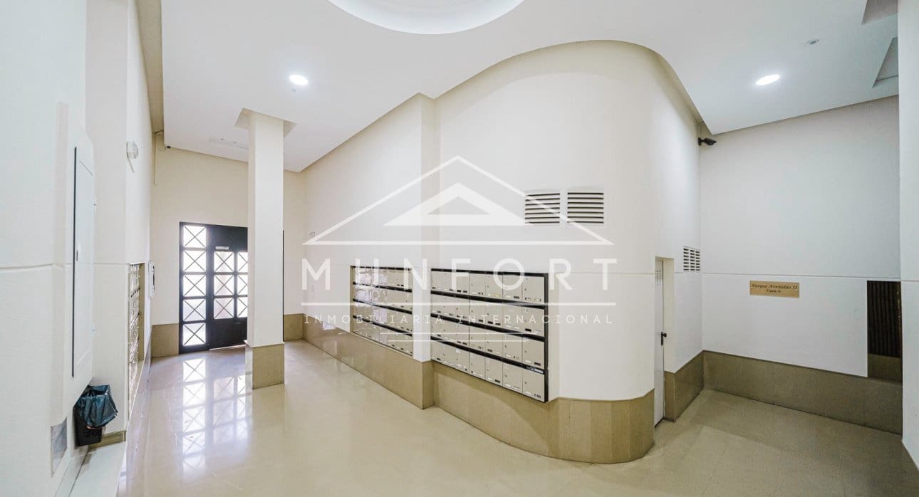 2 soverom Leilighet til salgs i Torrevieja med svømmebasseng - € 139 000 (Ref: 9374097)