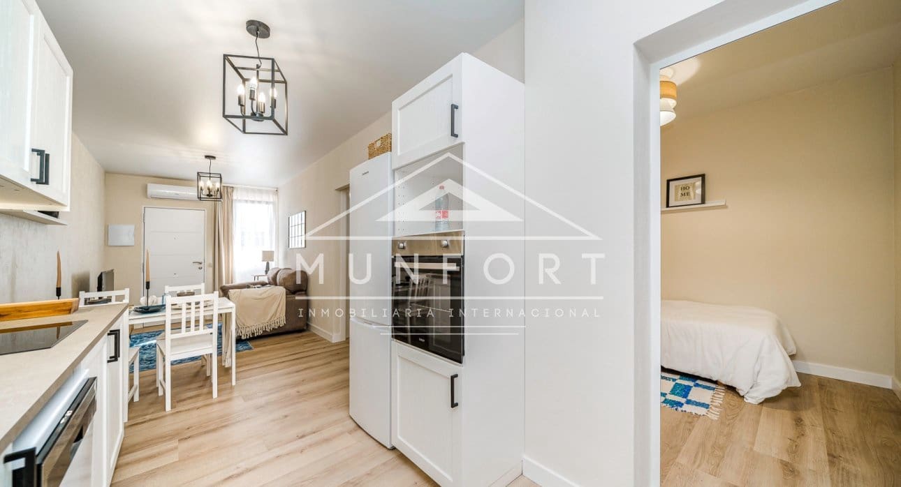 Apartamento de 2 habitaciones en Torrevieja en venta - 134.900 € (Ref: 9374308)