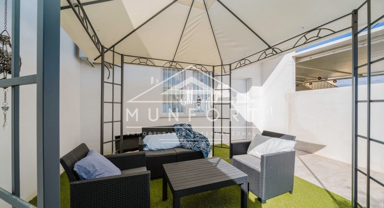 Apartamento de 2 habitaciones en Torrevieja en venta - 134.900 € (Ref: 9374308)