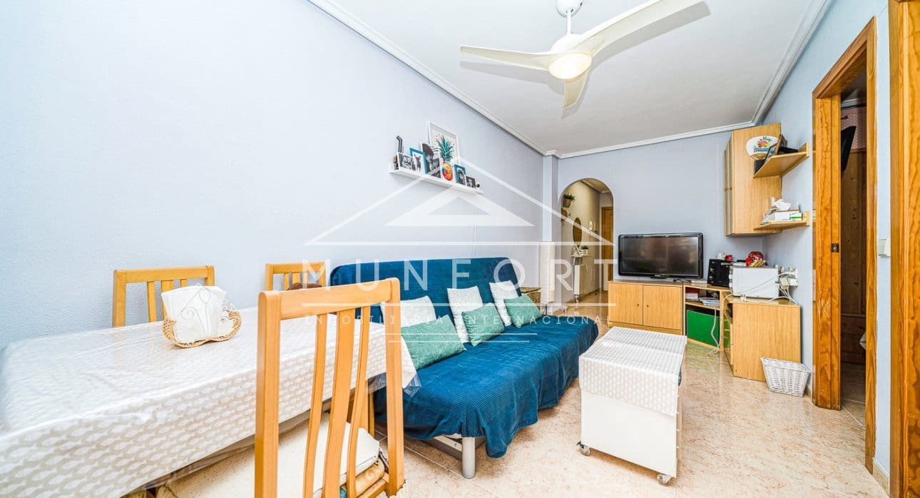 2 soveværelse Lejlighed til salg i Torrevieja med swimmingpool - € 129.900 (Ref: 9377982)