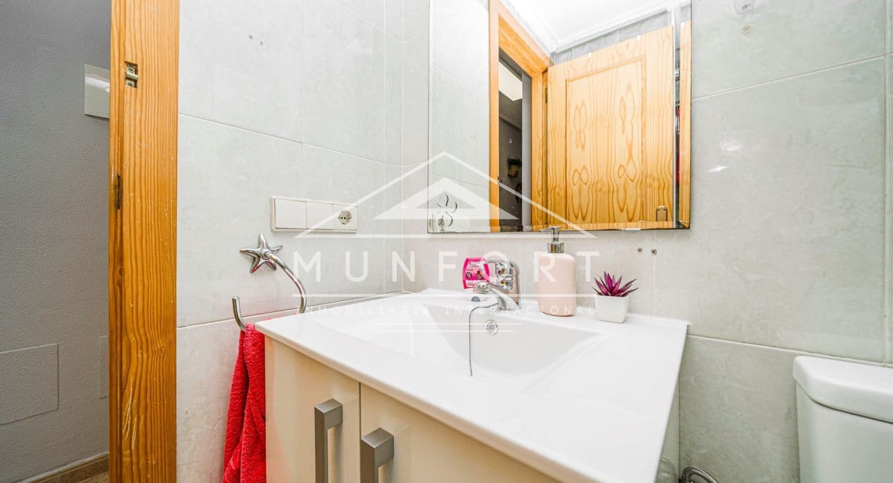 2 soveværelse Lejlighed til salg i Torrevieja med swimmingpool - € 129.900 (Ref: 9377982)