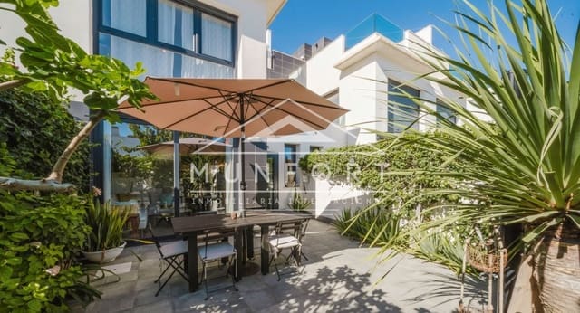 3 Zimmer Haus zu verkaufen in Torre de la Horadada, Pilar de la Horadada mit Pool - 398.000 € (Ref: 9378463)