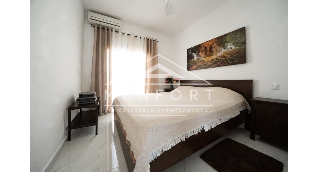 Chalet de 5 habitaciones en Orihuela Costa en venta - 395.000 € (Ref: 9378465)