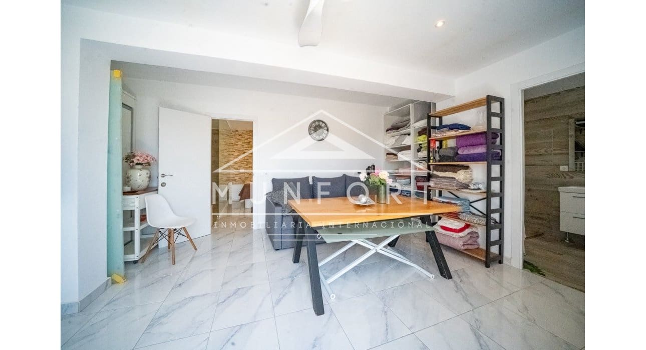 Chalet de 5 habitaciones en Orihuela Costa en venta - 395.000 € (Ref: 9378465)