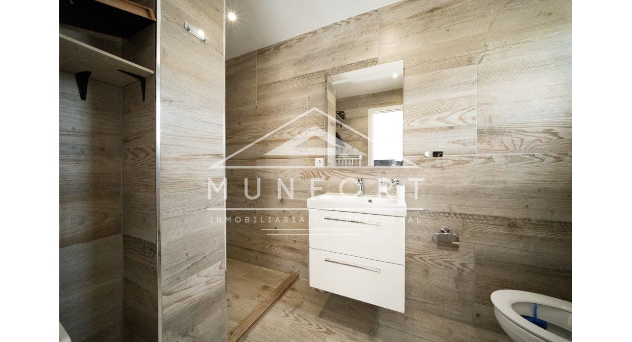 Chalet de 5 habitaciones en Orihuela Costa en venta - 395.000 € (Ref: 9378465)