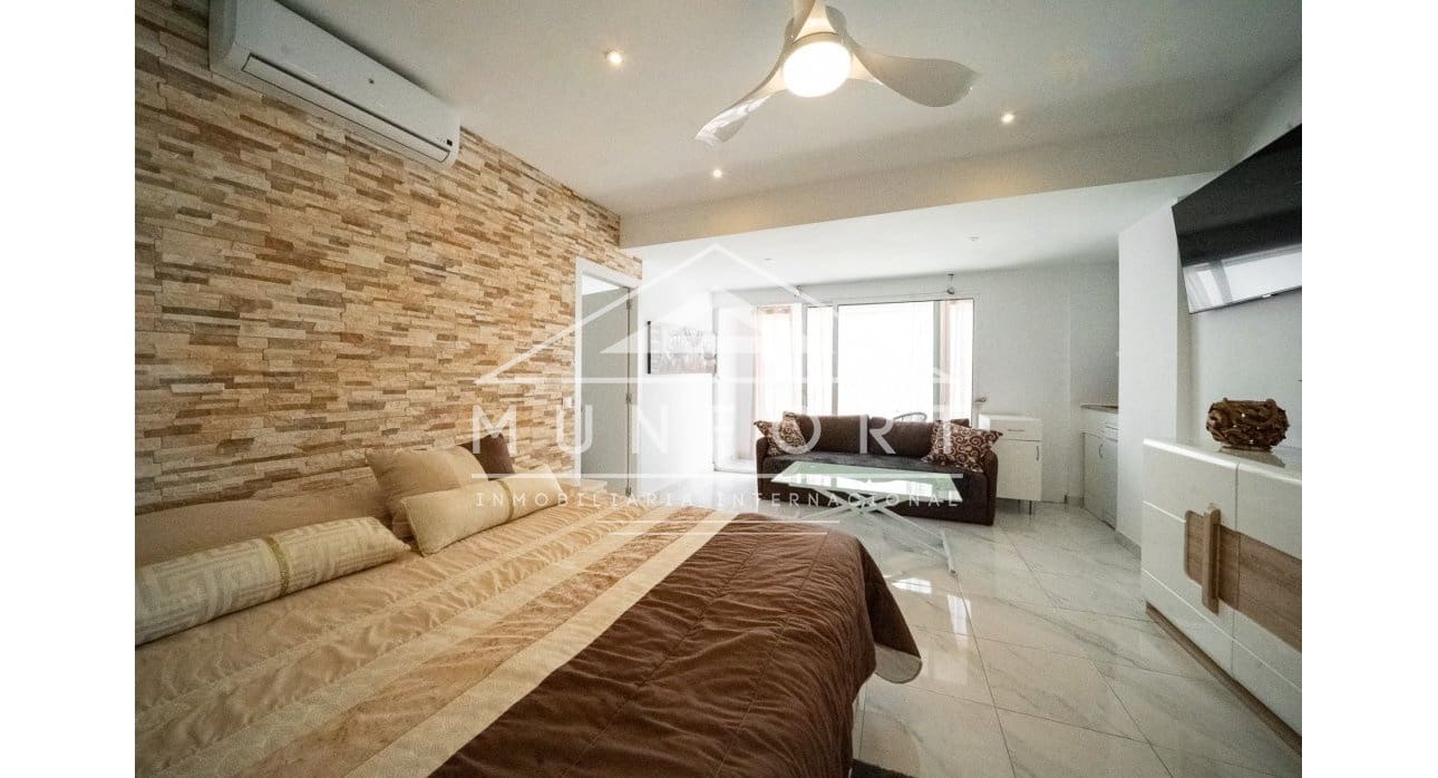 Chalet de 5 habitaciones en Orihuela Costa en venta - 395.000 € (Ref: 9378465)