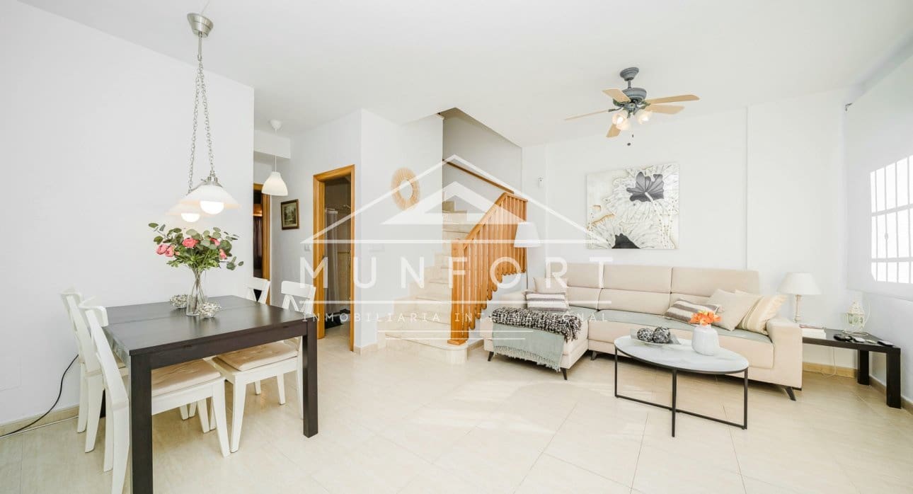 4 quarto Casa em Banda para venda em Torre de la Horadada - 350 000 € (Ref: 9383595)